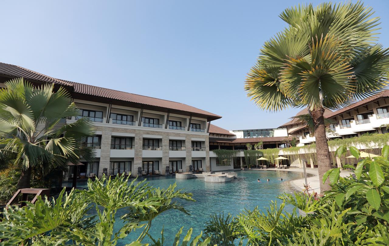 The Singhasari Resort Batu Batu  Exterior photo